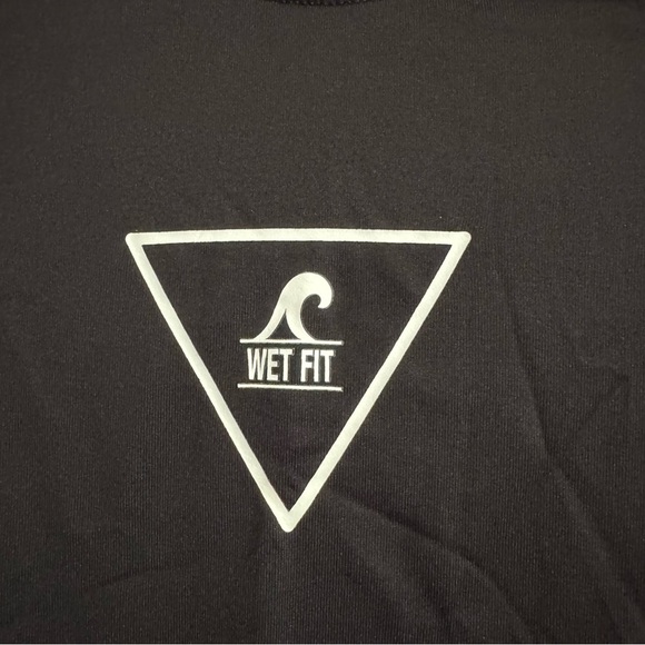 Black Long Sleeve Rash Guard by Wet Fit Size Small - Picture 4 of 7